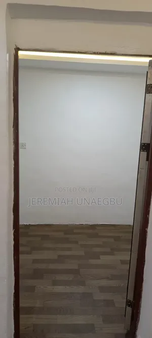 Furnished 2bdrm Apartment in Fagbemi Square, Surulere for rent