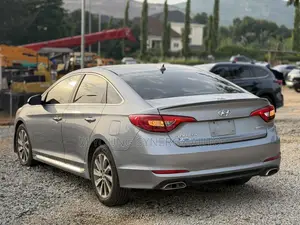Hyundai Sonata SE 2016 Silver