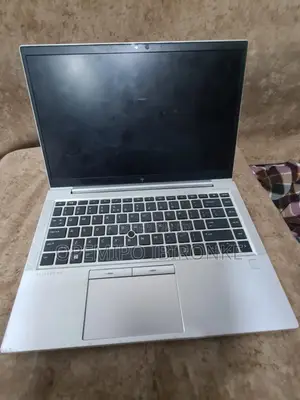 Laptop HP EliteBook 840 G8 16GB Intel Core i7 SSD 256GB
