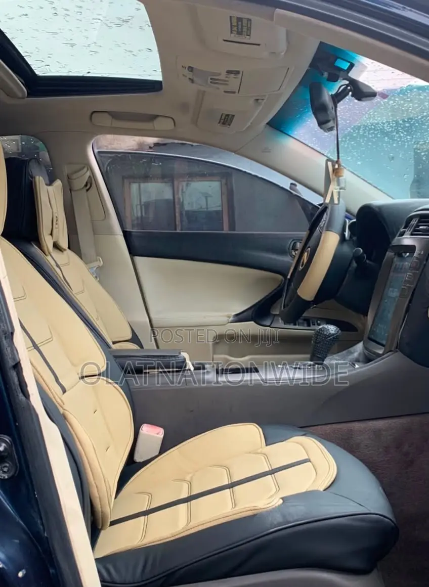 Lexus IS 250 2009 Blue
