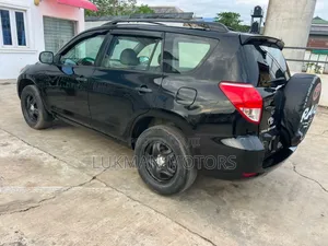 Toyota RAV4 1.8 2007 Black