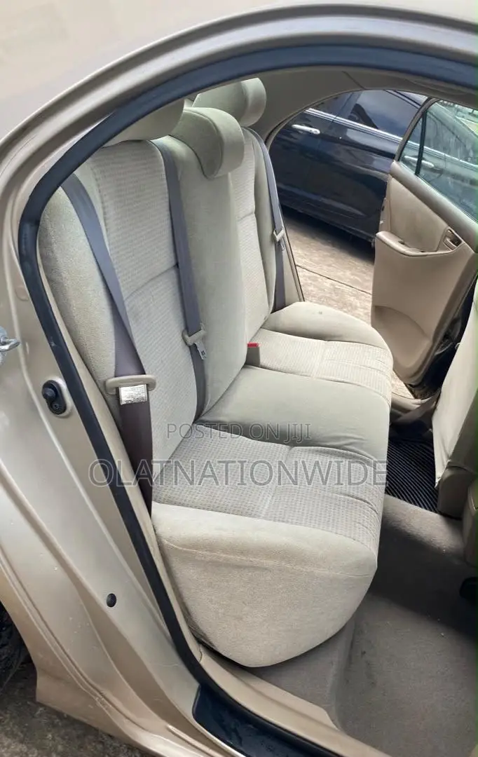 Toyota Corolla 2007 Gold