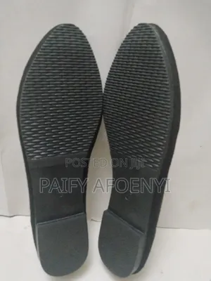 Flat Cover Shoe