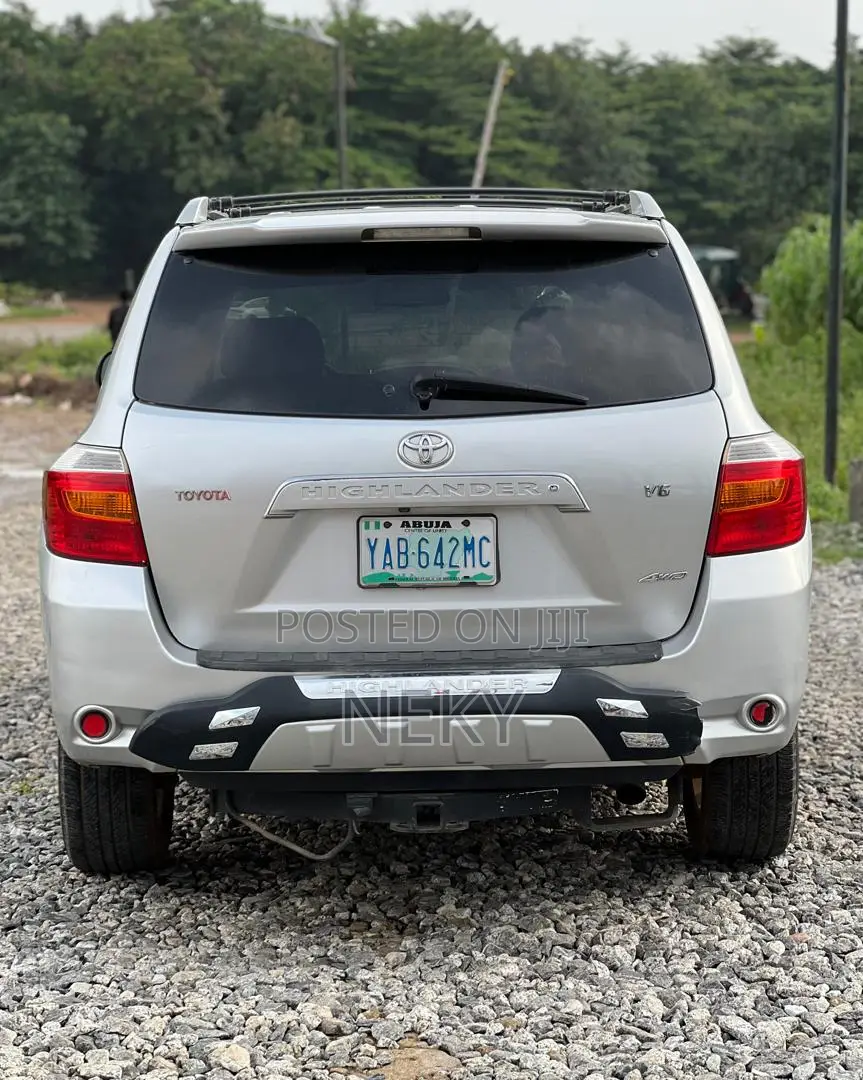 Toyota Highlander 2009 Silver