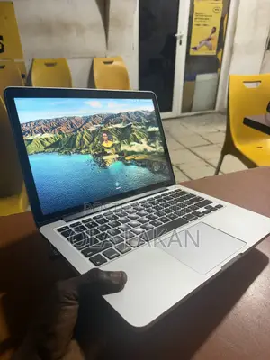 Laptop Apple MacBook Pro 2015 8GB Intel Core i5 SSD 256GB
