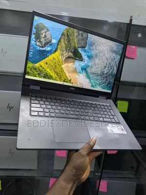 Laptop Dell Precision 7770 32GB Intel Core i9 SSD 1T