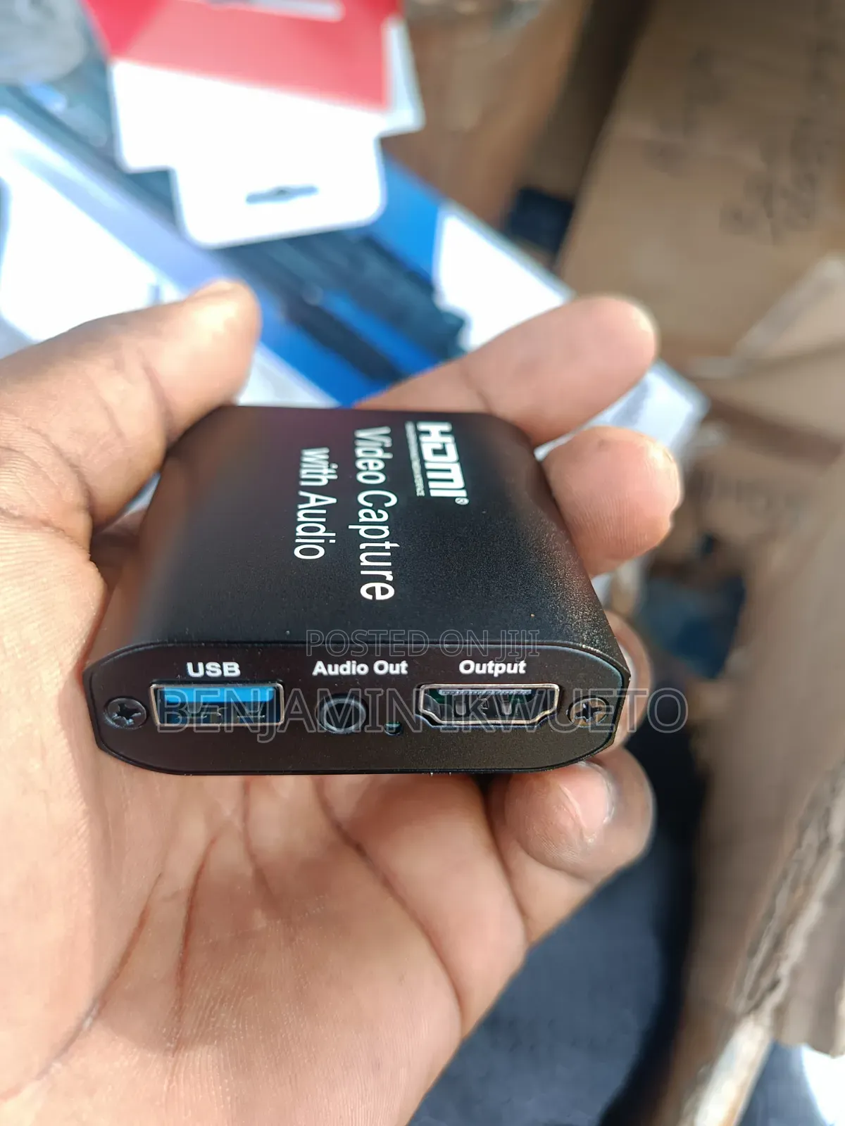 Capture Card With Loop Out