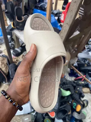 Sturdy Casual Slides | Everyday Use | Pay on Delivery in Lagos
