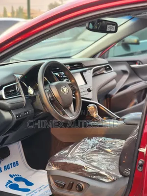 Toyota Camry 2018 Burgundy