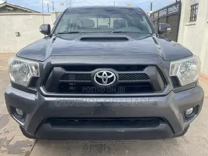 Toyota Tacoma TRD PRO V6 4dr Double Cab 4WD 5.0 ft. SB (4.0L 6cyl 6M)