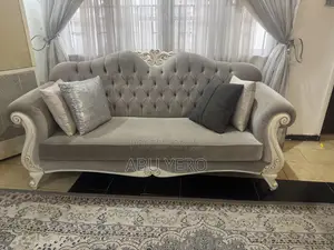 Royal Sofa Set