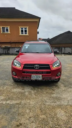Toyota RAV4 2011 Burgundy