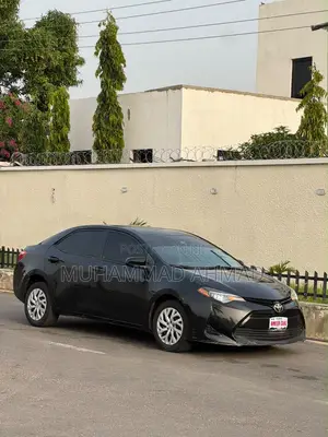 Toyota Corolla 2017 Black