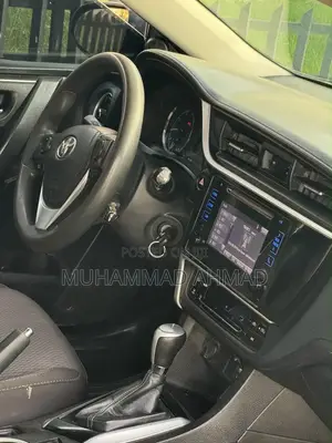 Toyota Corolla 2017 Black