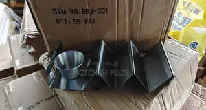 W-Shape Taco Holder Stand With an Integrated Sauce Dip