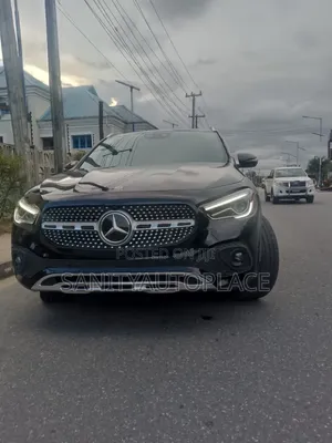 Mercedes-Benz GLA 250 2021 Black