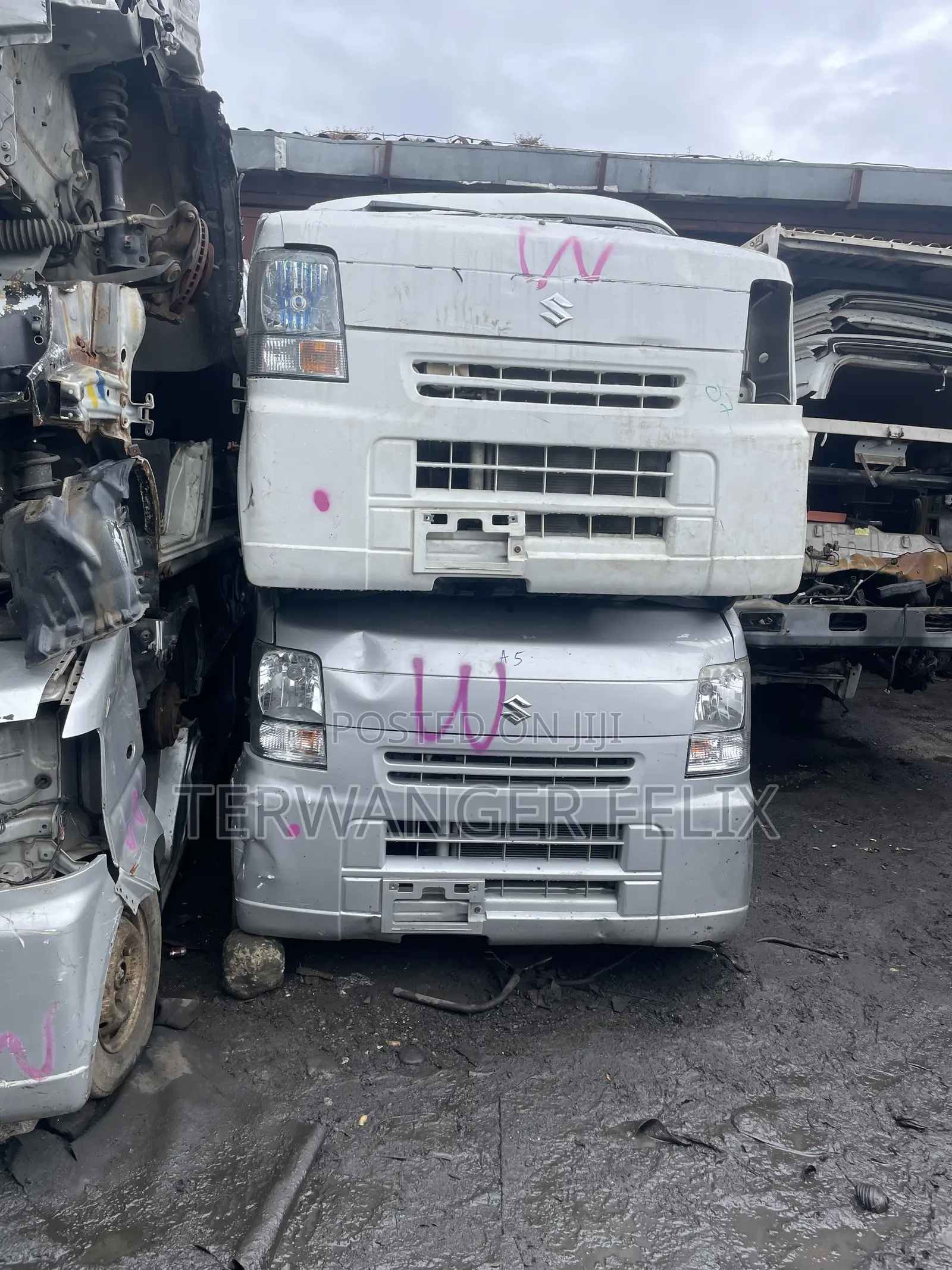 Mitsubishi Fuso Canter 2009 White