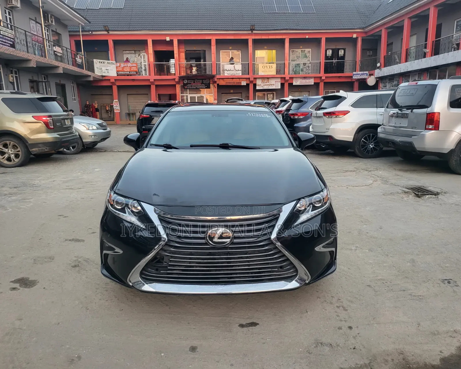 Lexus ES 2015 Black