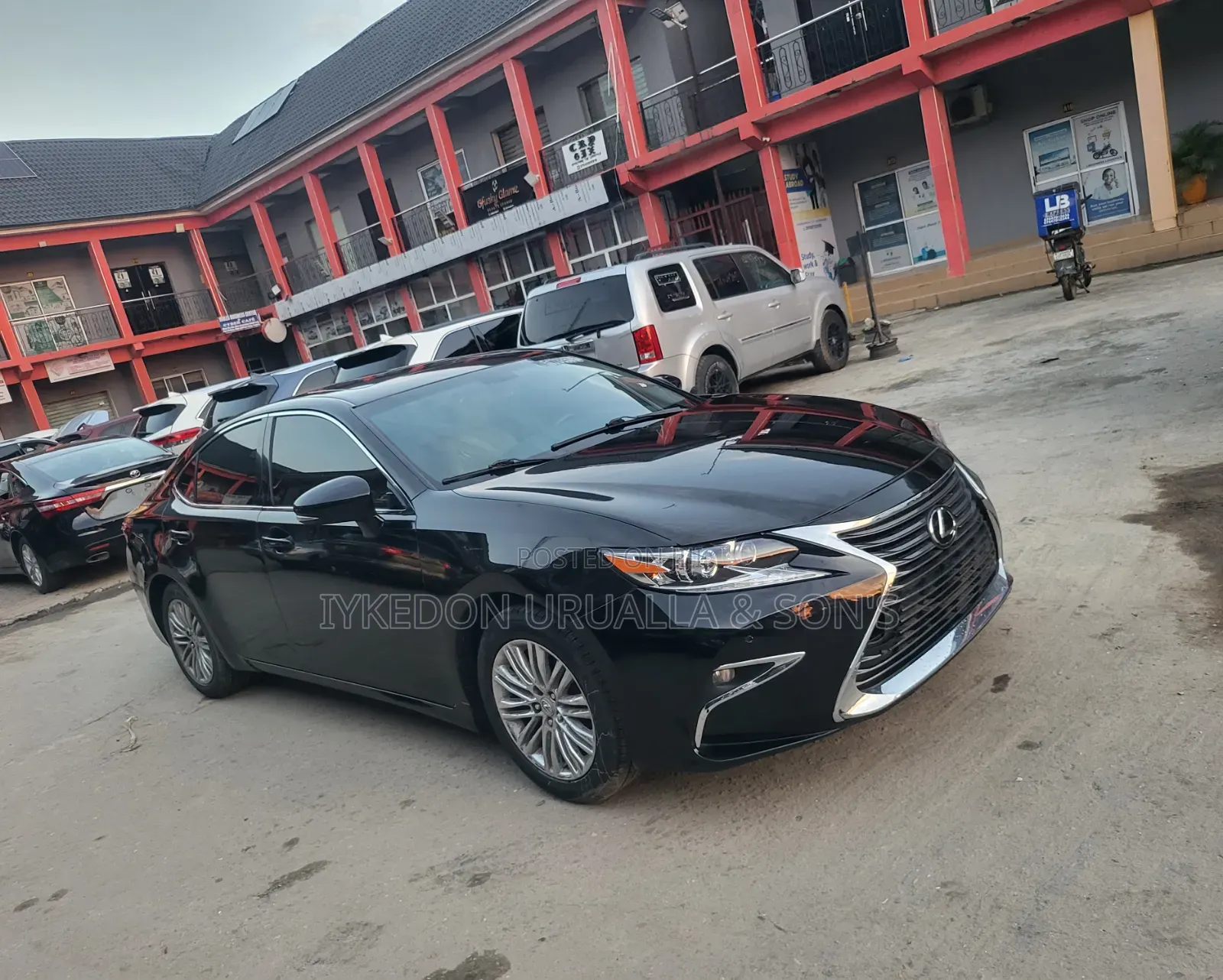 Lexus ES 2015 Black