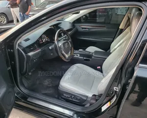 Lexus ES 2015 Black