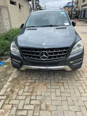Mercedes-Benz M Class ML 350 4Matic 2012 Black