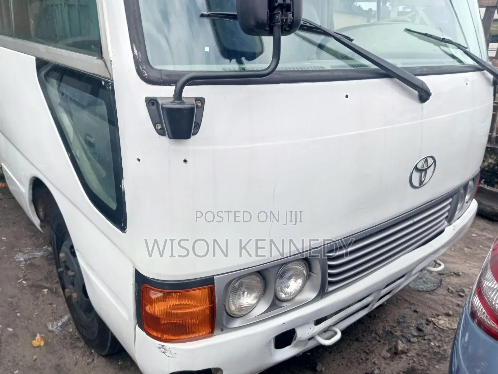 Toyota Coaster 2005 White