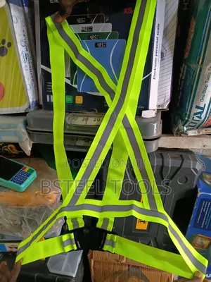 Durable Safety Belt / Harness – Industrial & Construction Use