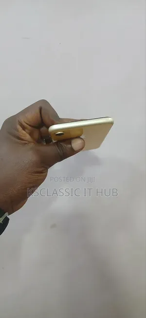 Apple iPhone XR 128 GB Yellow