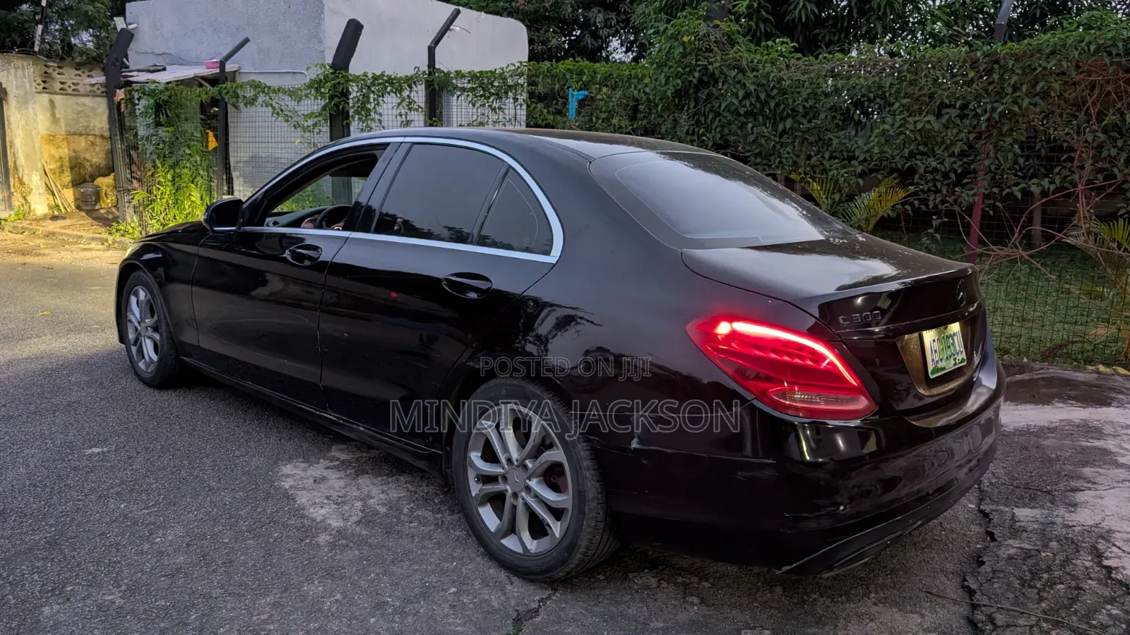 Mercedes-Benz C300 2016 Black