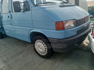 Volkswagen Transporter 2005 Blue