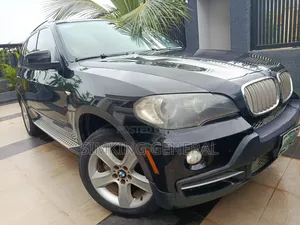 BMW X5 xDrive30i AWD (3.0L 6cyl 6A) 2010 Black