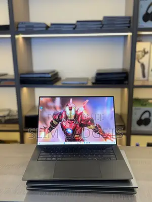 Laptop Dell Precision 5550 32GB Intel Core i9 SSD 1T
