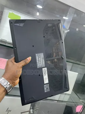 Laptop Gigabyte G5 16GB Intel Core i5 SSD 512GB