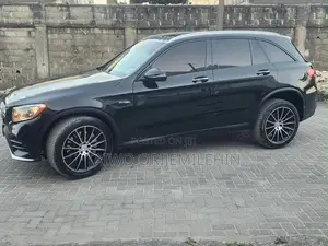 Mercedes-Benz GLC-Class 2017 Black