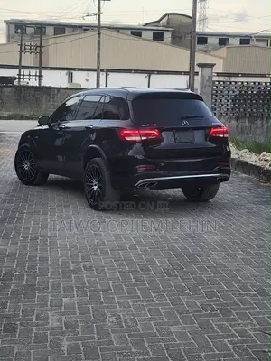 Mercedes-Benz GLC-Class 2017 Black