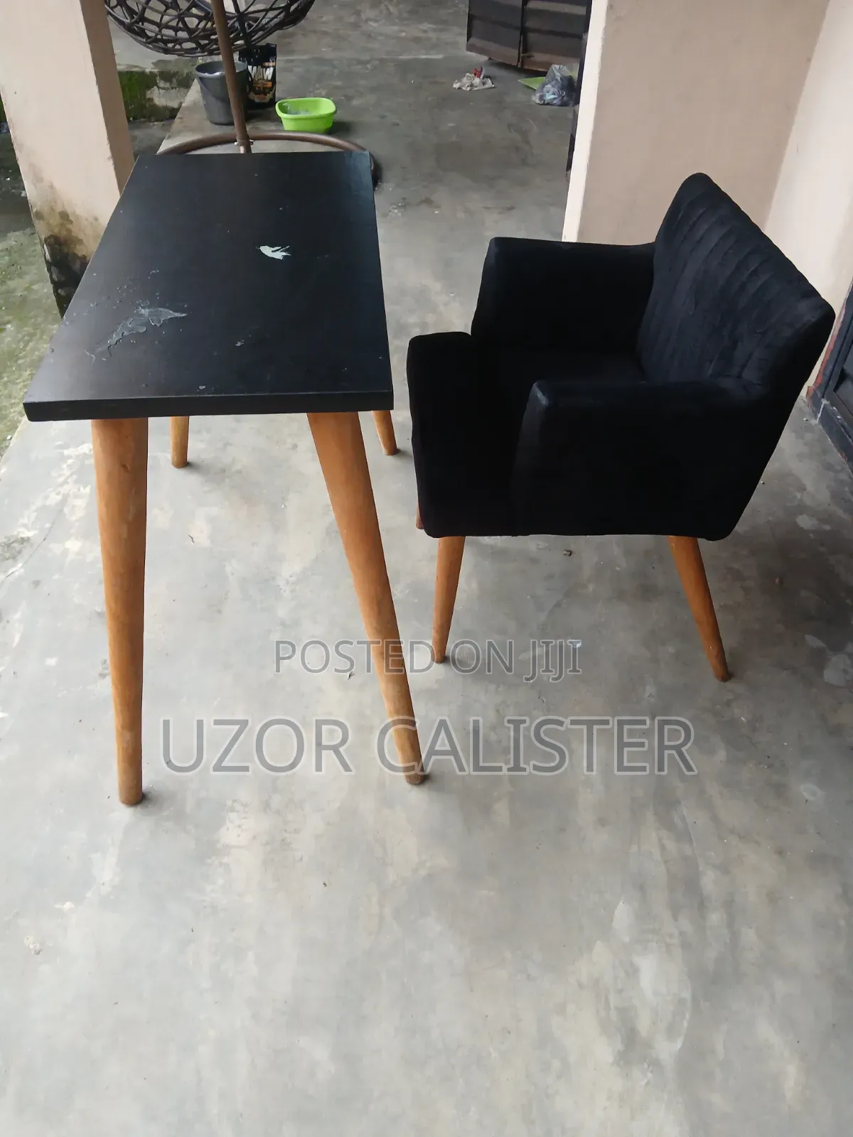 Reading Table and Chair