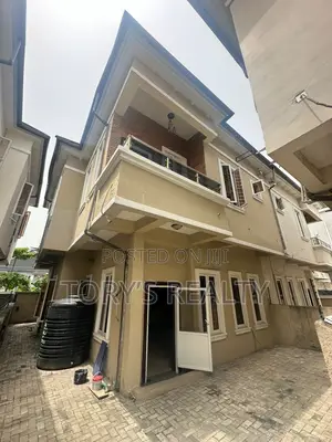 4bdrm Duplex in Lekki Phase 2 for sale