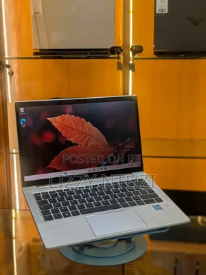 Laptop HP EliteBook 830 G8 8GB Intel Core i5 SSD 256GB