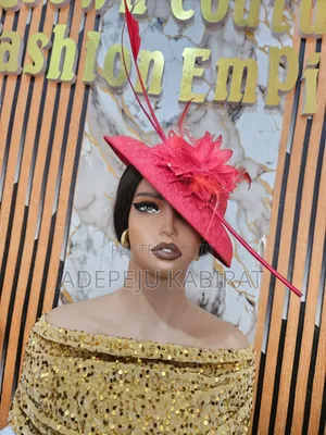 Beautiful Fascinator in Red Color