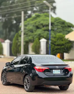Toyota Corolla 2014 Black