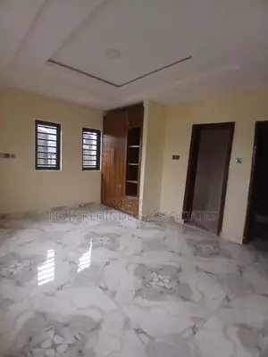 3bdrm Block of Flats in Ring Road for rent