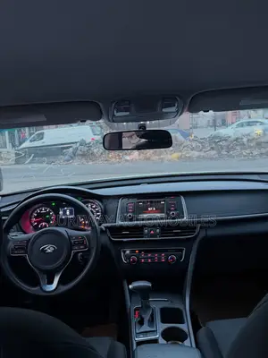 Kia Optima 2018 White