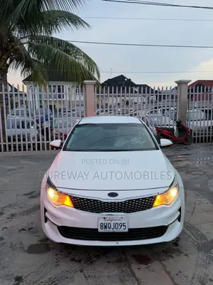 Kia Optima 2018 White