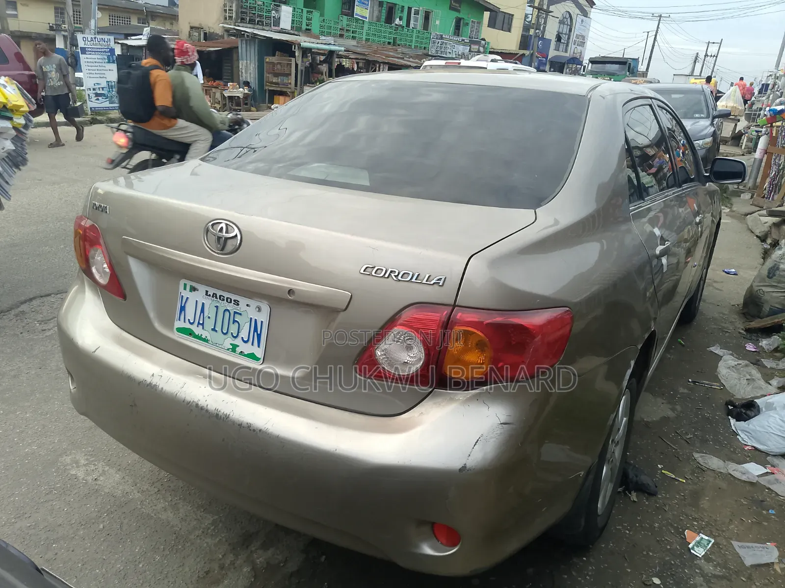 Toyota Corolla 2009 Gold