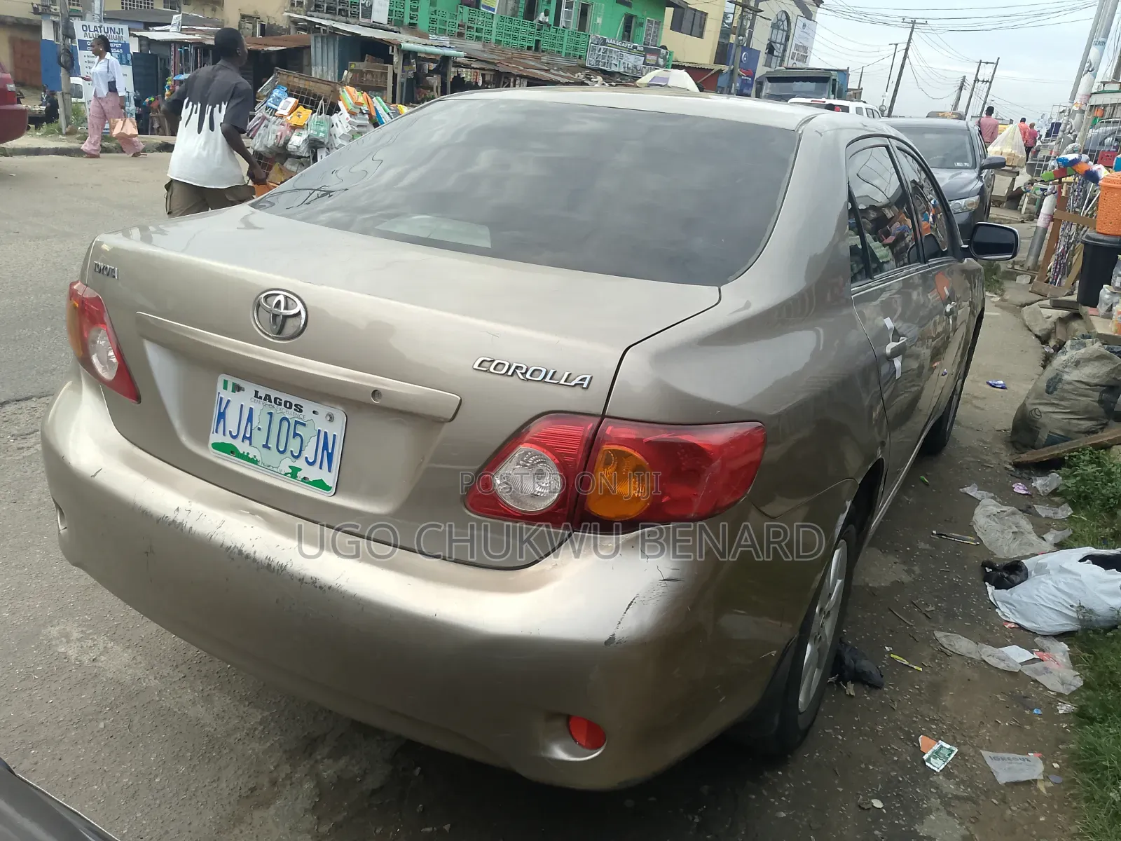 Toyota Corolla 2009 Gold