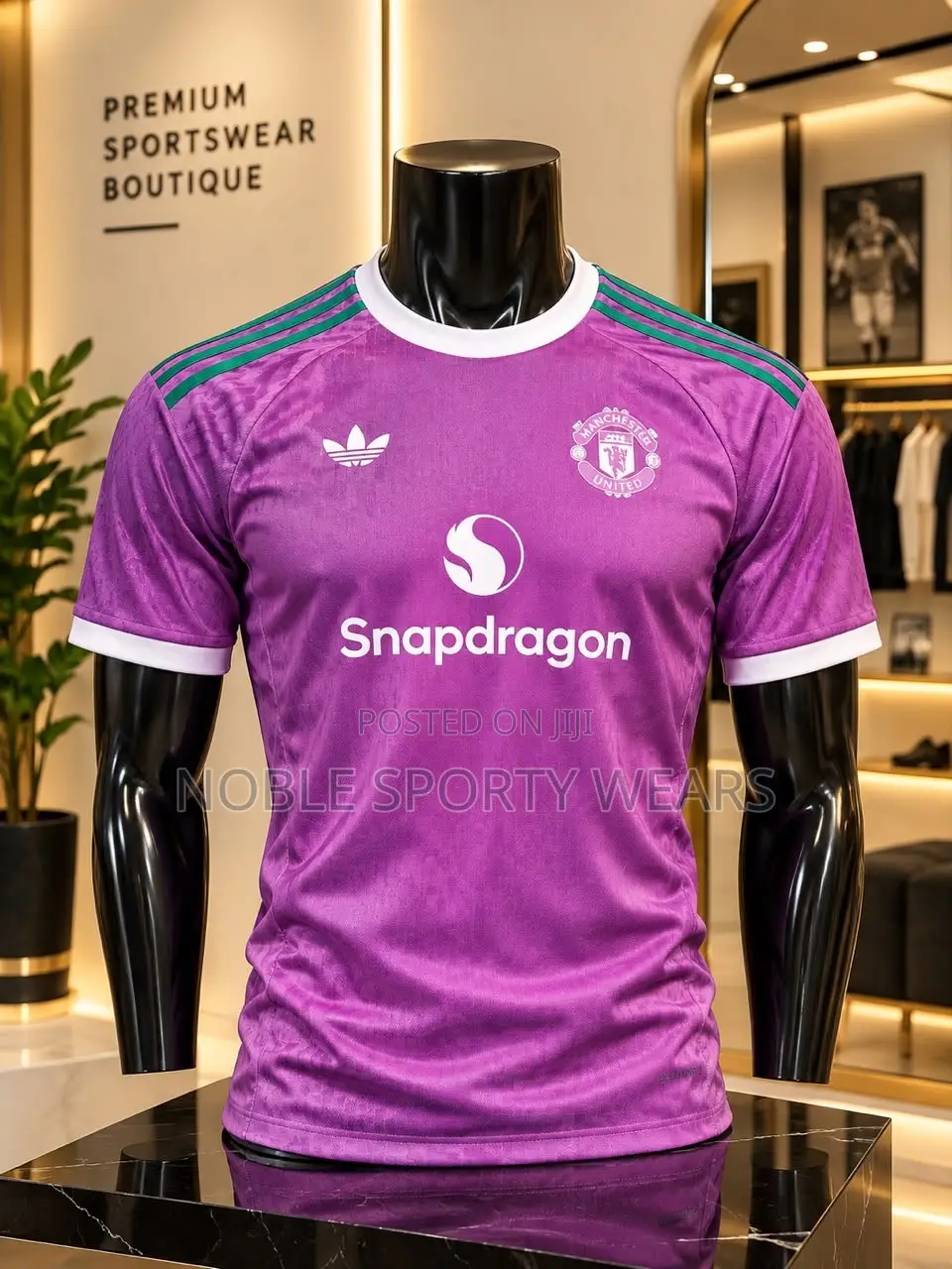 Manchester United 4th Kit & Keeper’s Kit