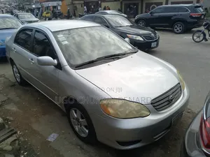 Toyota Corolla 2004 Silver
