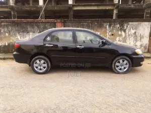 Toyota Corolla 2004 Black