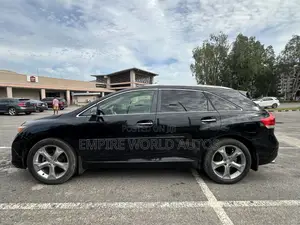 Toyota Venza XLE 2011 Black