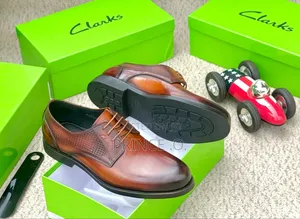 Brown/Dark Tan Clarks Leather Shoes